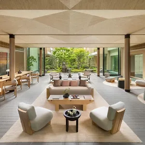 5* ホテル Six Senses